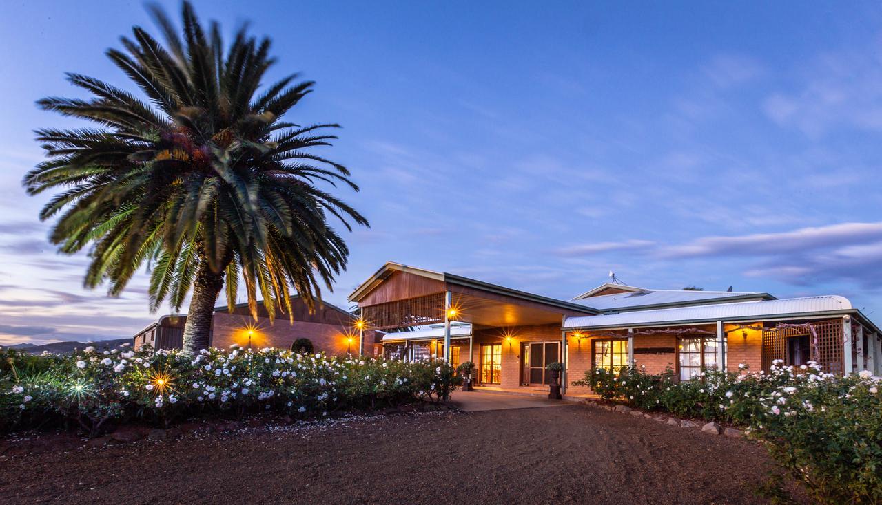 Strathearn Park Lodge Scone Exterior photo